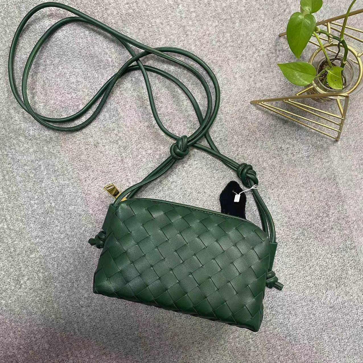 Genuine Leather Women's Bag Cowhide Bag Woven Small Square Bag Lunch Box Bag Light Luxury Small Bag - Luxbrandz