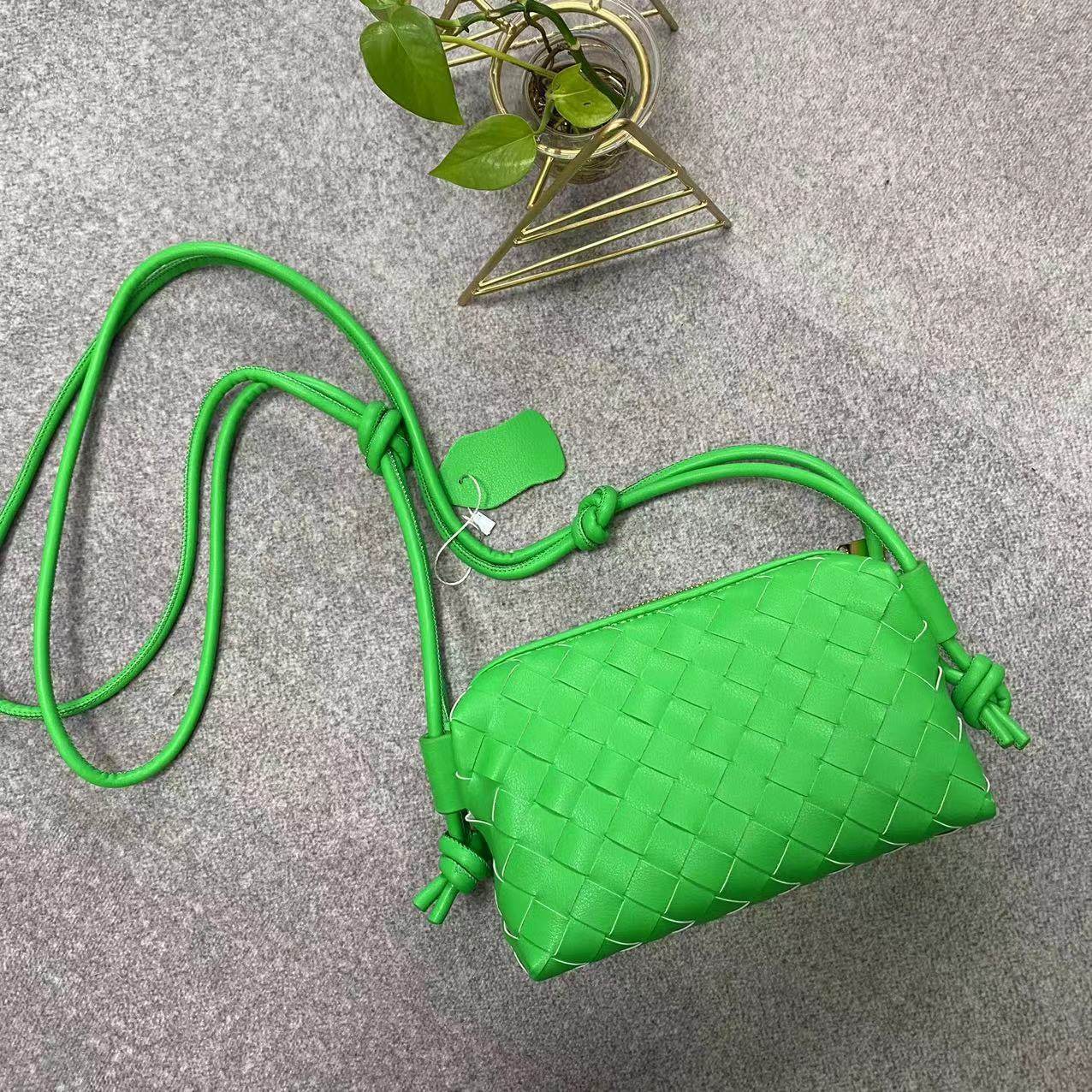 Genuine Leather Women's Bag Cowhide Bag Woven Small Square Bag Lunch Box Bag Light Luxury Small Bag - Luxbrandz