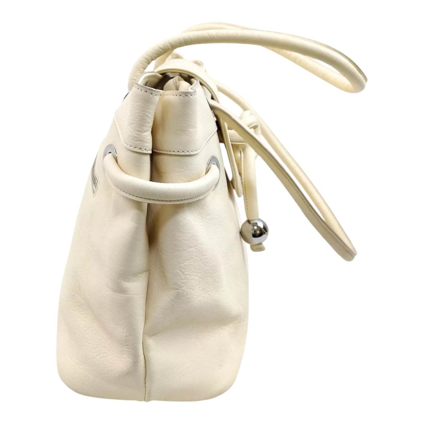 Chloe Beige Genuine Leather in excellent condition - Luxbrandz