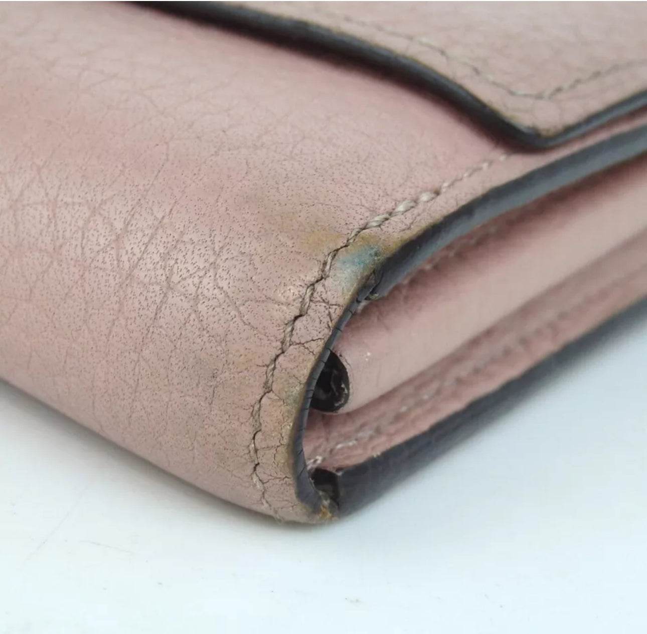 Authentic LOUIS VUITTON M61250 Portefeiulle Capsine purse leather in excellent condition - Luxbrandz