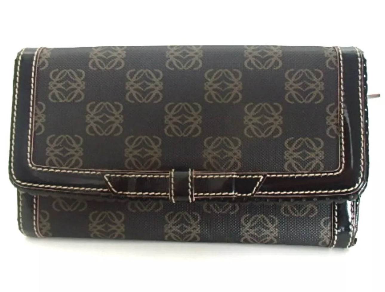 LOEWE Anagram Wallet Genuine Leather in mint condition ultra luxury brand - Luxbrandz