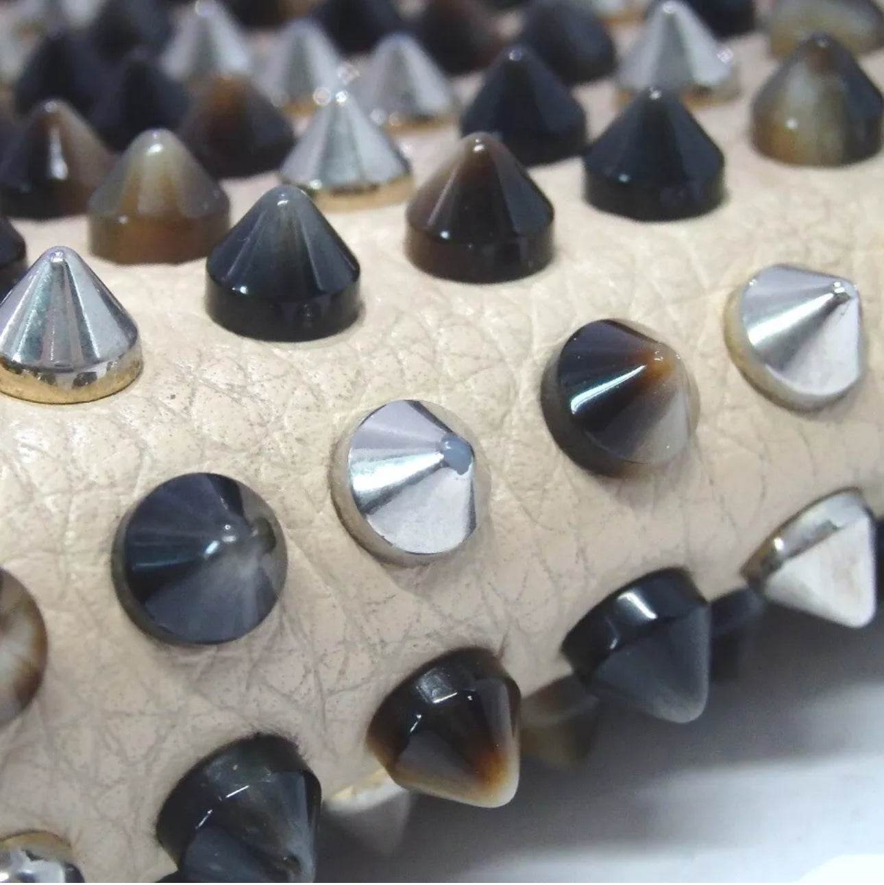 Christian Louboutin Panettone Wallet Light Gray Zip Around Studs excellent condition - Luxbrandz