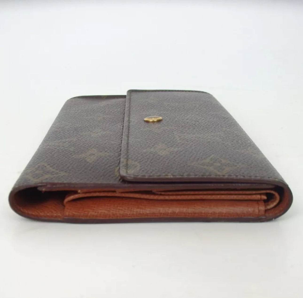 Authentic LOUIS VUITTON M61217 Portefeiulle International Wallets leather Item Information - Luxbrandz