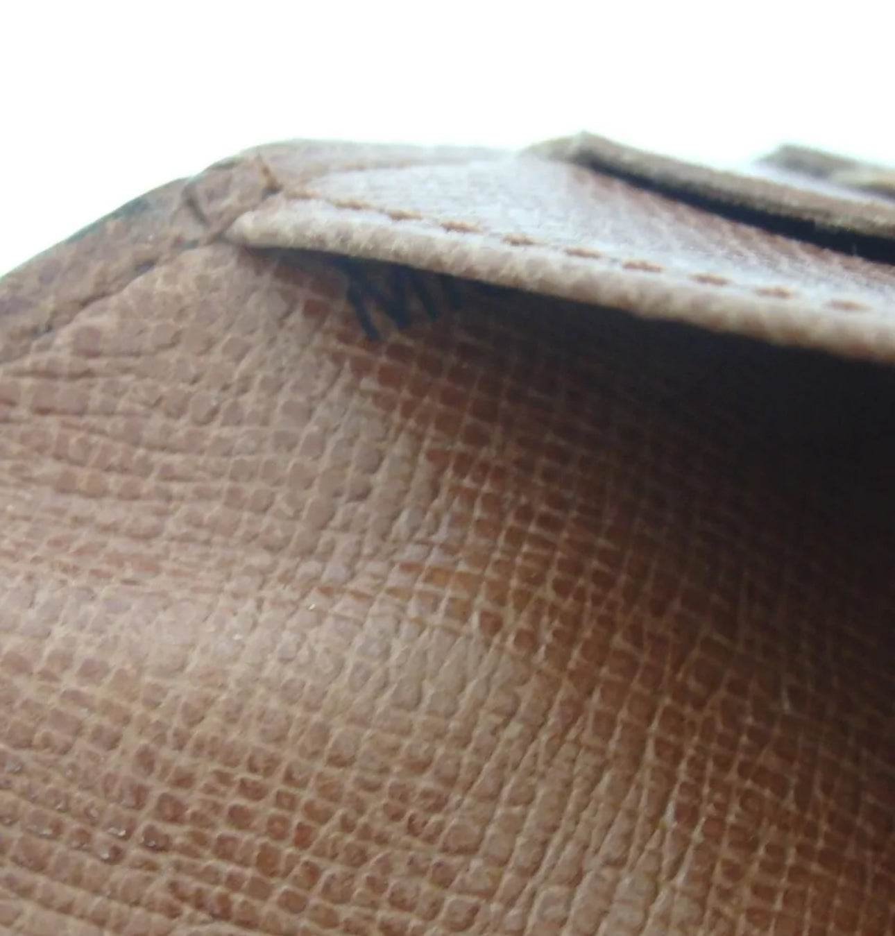 Authentic LOUIS VUITTON M61217 Portefeiulle International Wallets leather Item Information - Luxbrandz