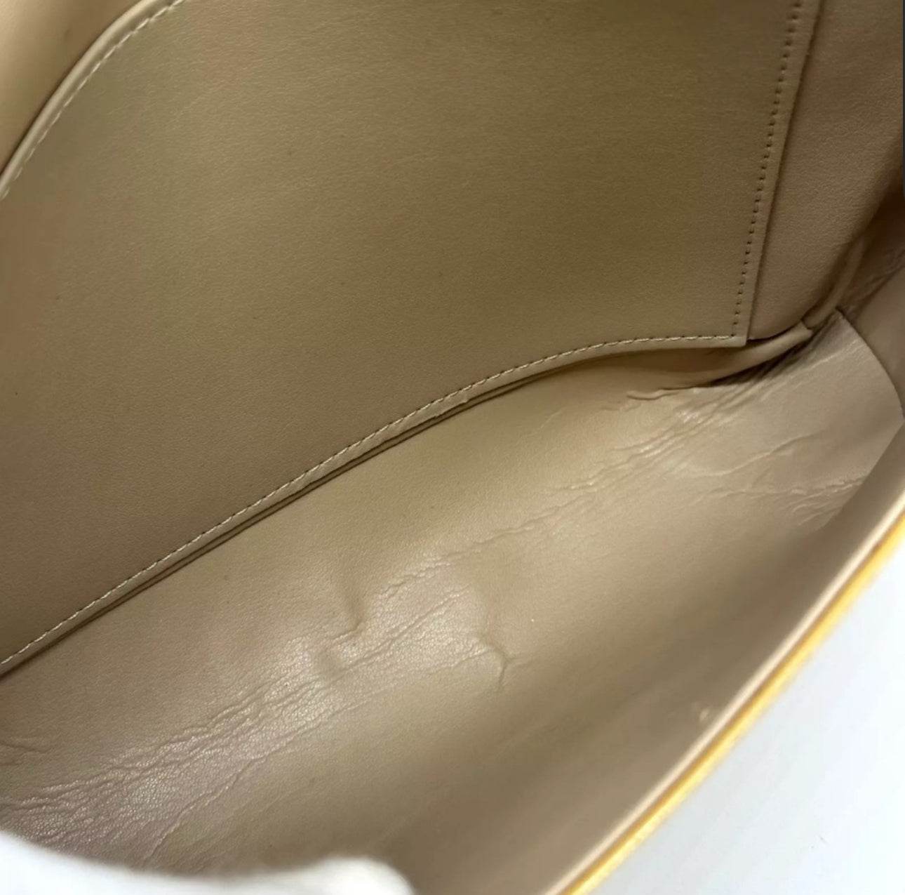 LOUIS VUITTON Monogram Vernis Thompson Street Bag Beige M91301 LV Auth 80343 - Luxbrandz
