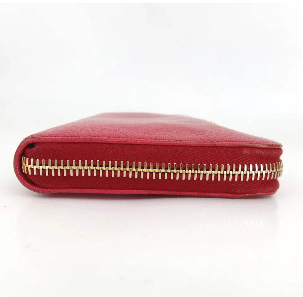 MIU MIU Pink Zip Around Continental Wallet in excellent condition - Luxbrandz