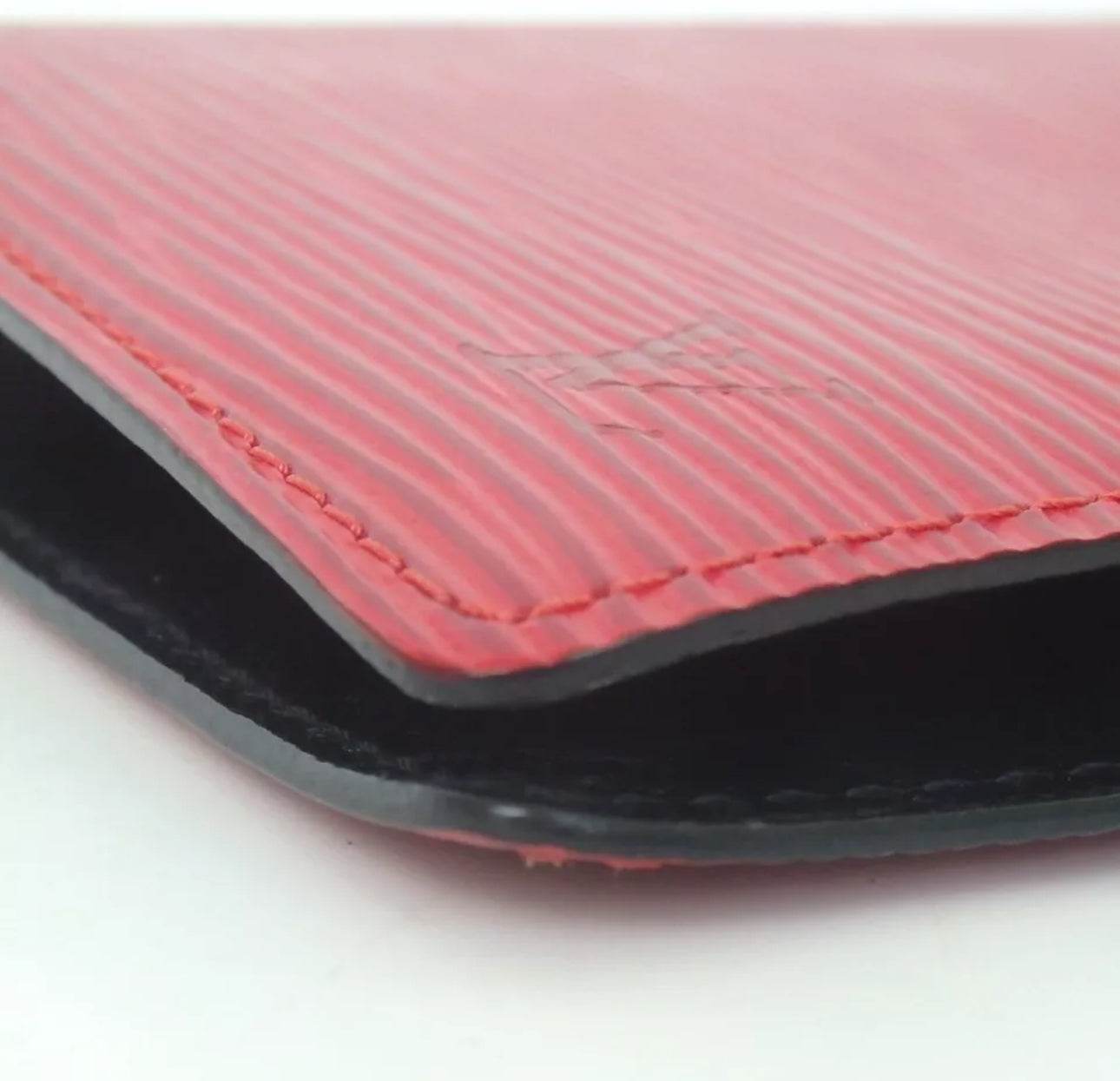 Louis Vuitton Red Black EPI Leather Agenda in mint new condition. - Luxbrandz