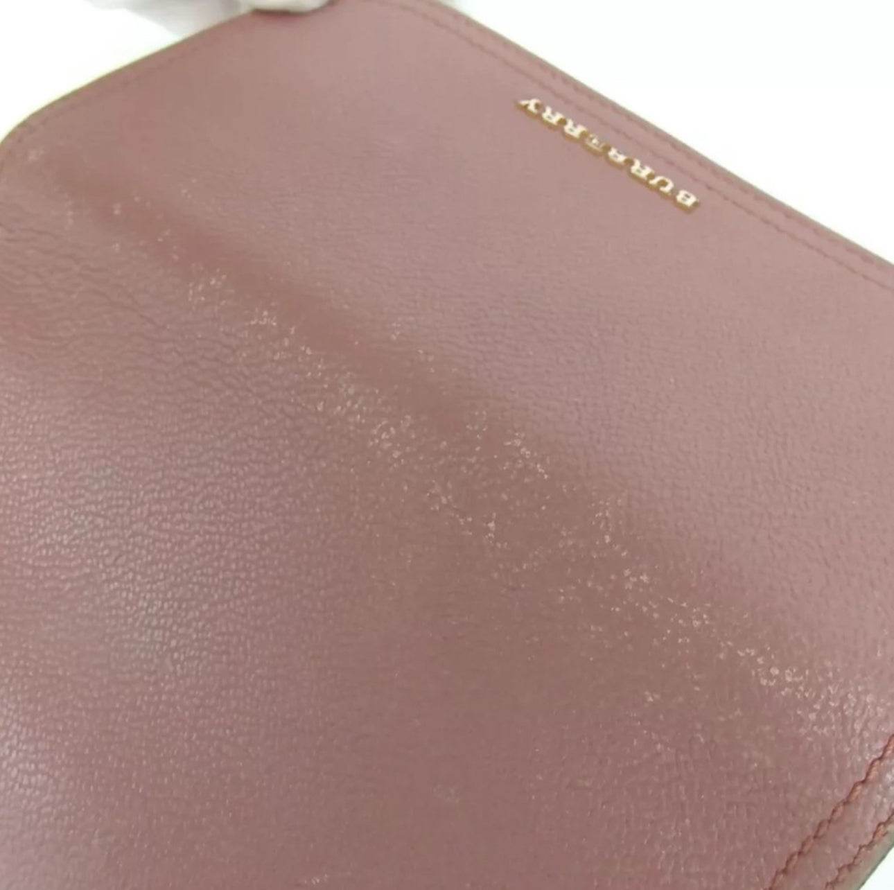 Burberry Leather Walket in Pink Leather NWOT Condition - Luxbrandz