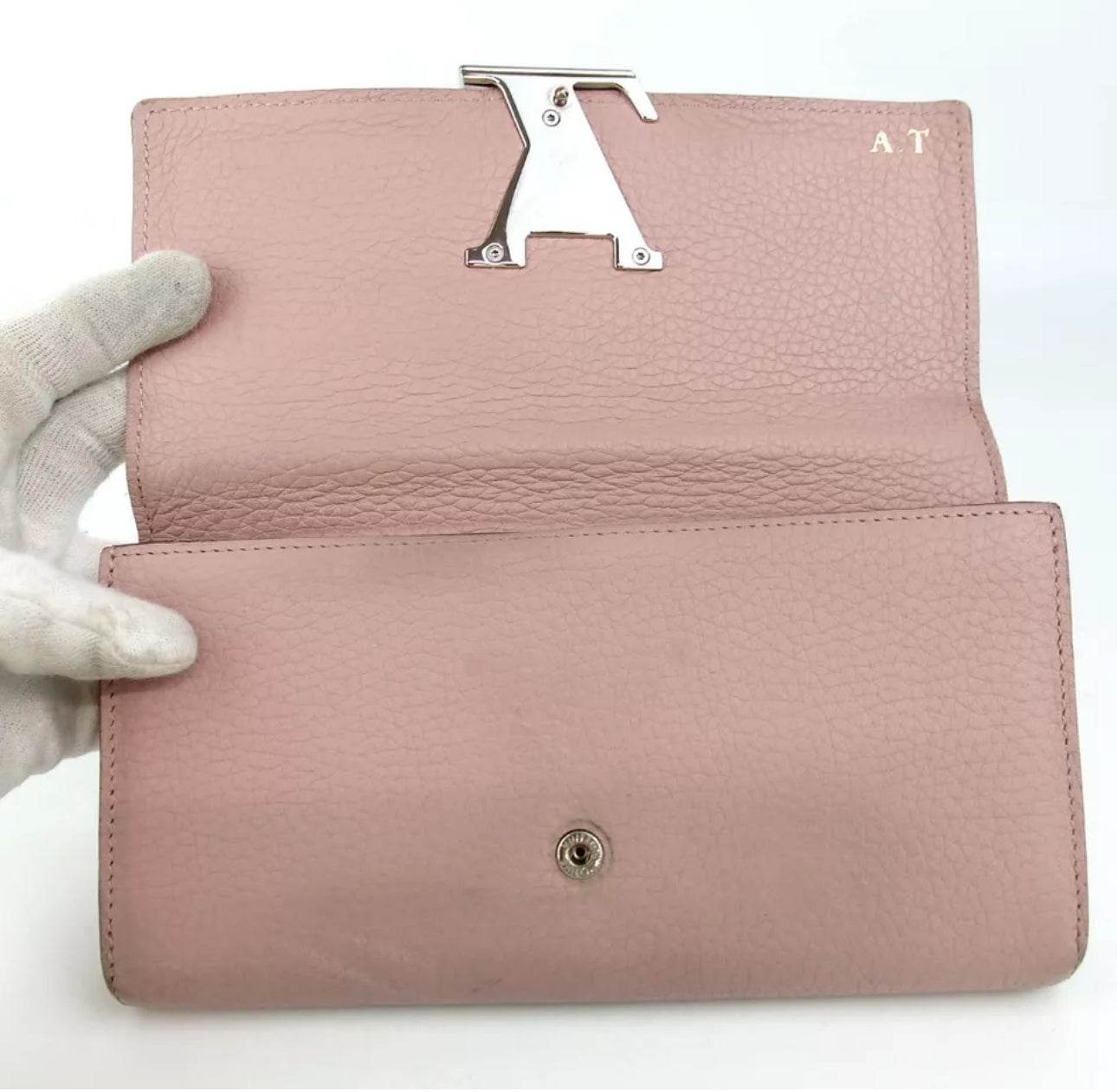 Authentic LOUIS VUITTON M61250 Portefeiulle Capsine purse leather in excellent condition - Luxbrandz