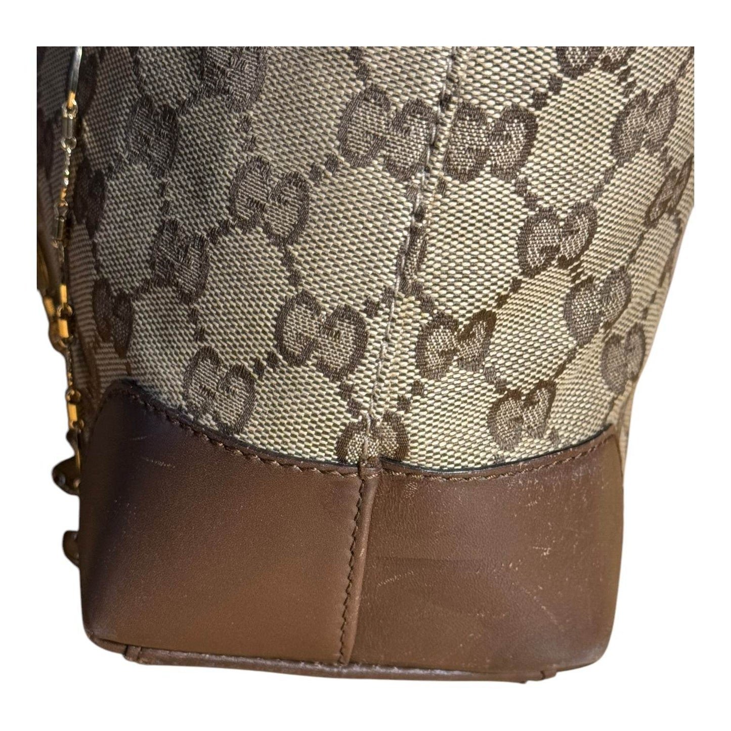 Gucci GG SupyMonogran Women’s Handbag in new condition - Luxbrandz