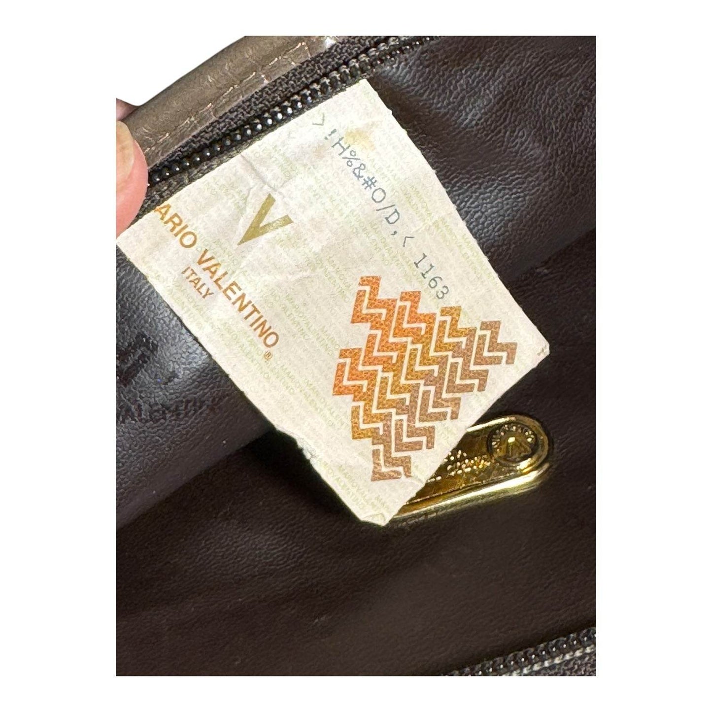 MARIO VALENTINO Rare Clutch Bag V Logo Leather Authentic in new condition - Luxbrandz