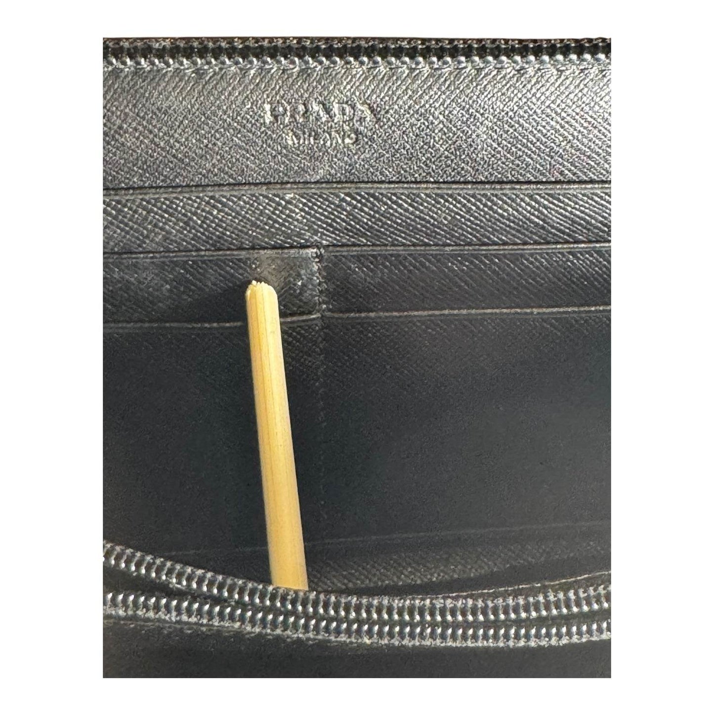 Prada Nylon Tessuto Zippy Zip-Around Long Wallet NERO Women - Luxbrandz
