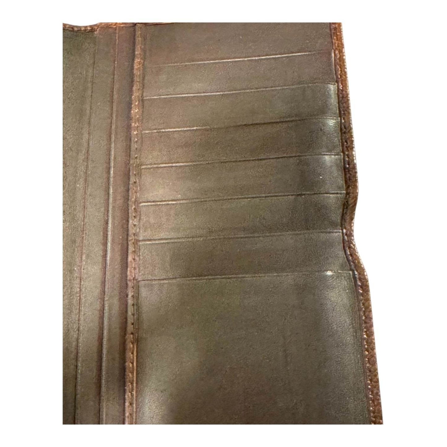 BVGARI Italian Caviar Leather Continental Long Wallet Red in excellent used condition - Luxbrandz