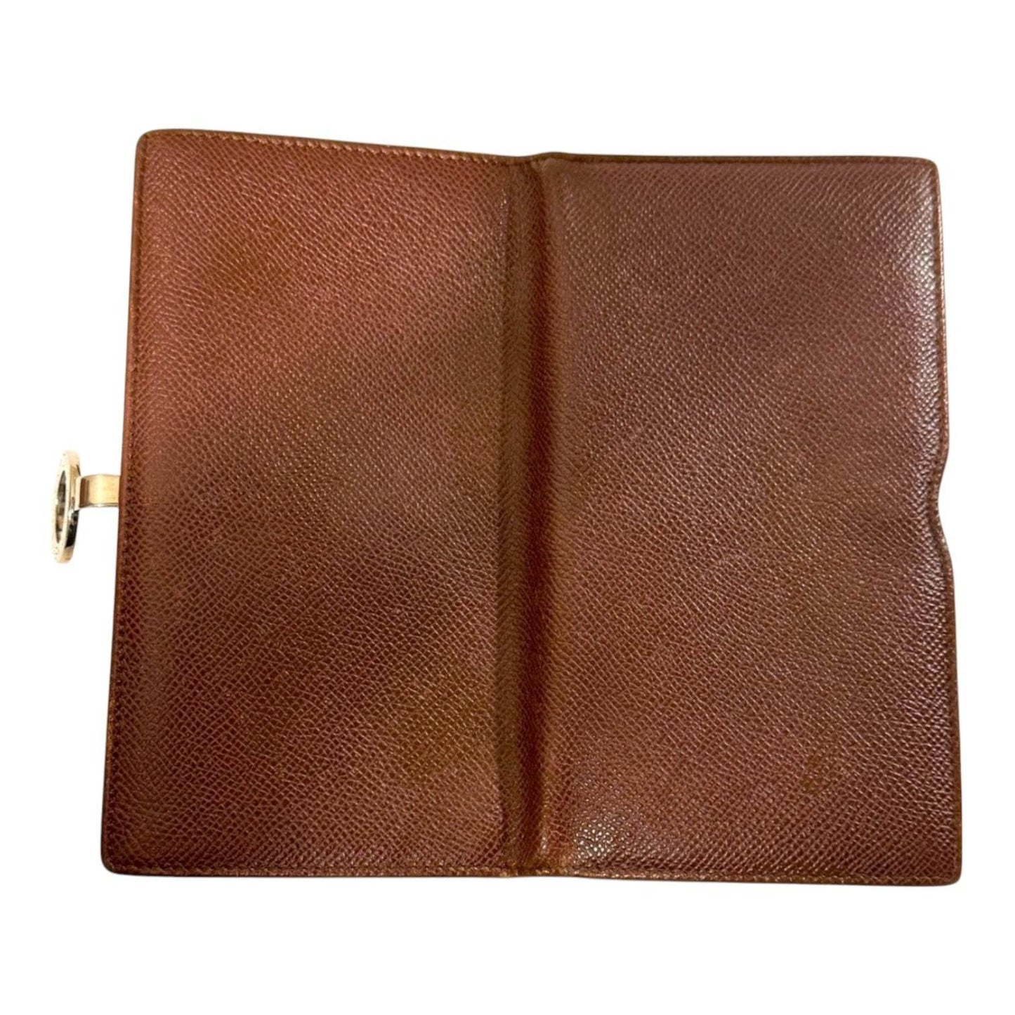 BVGARI Italian Caviar Leather Continental Long Wallet Red in excellent used condition - Luxbrandz