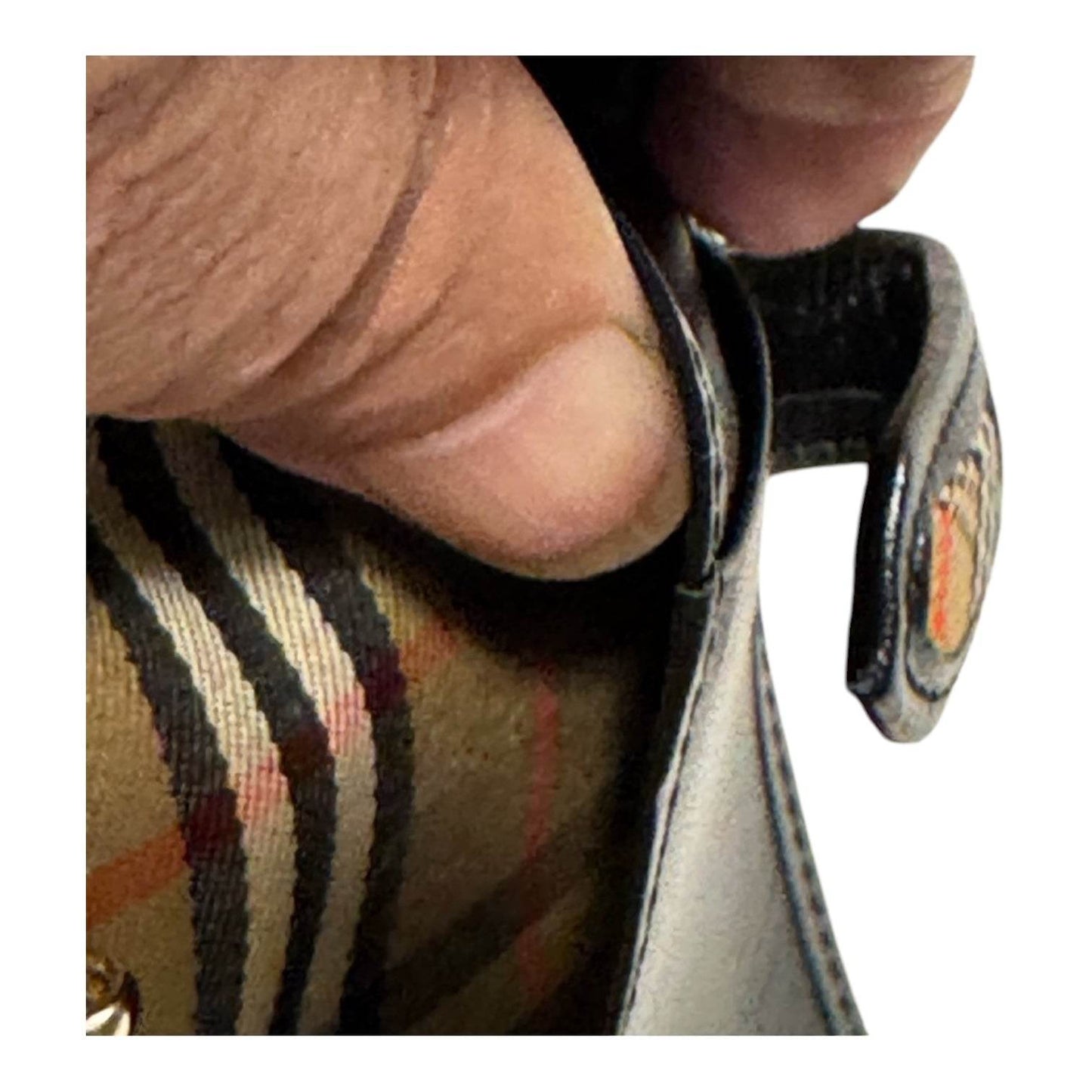 Burberry Mini Agenda Brand New - Luxbrandz