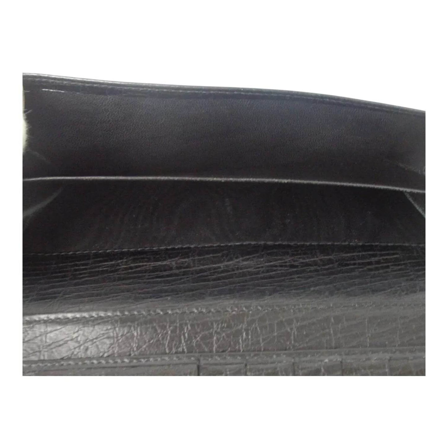 GUCCI Jackie Piston Clasp Closure Italian Leather Wallet is new condition - Luxbrandz
