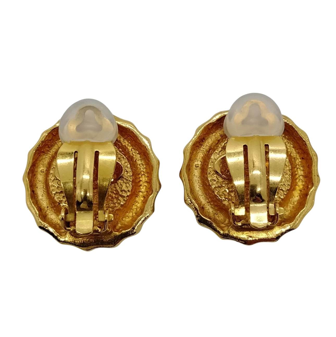 Chanel Earring Gold Whites Luxury Brand in Mint Condition - Luxbrandz