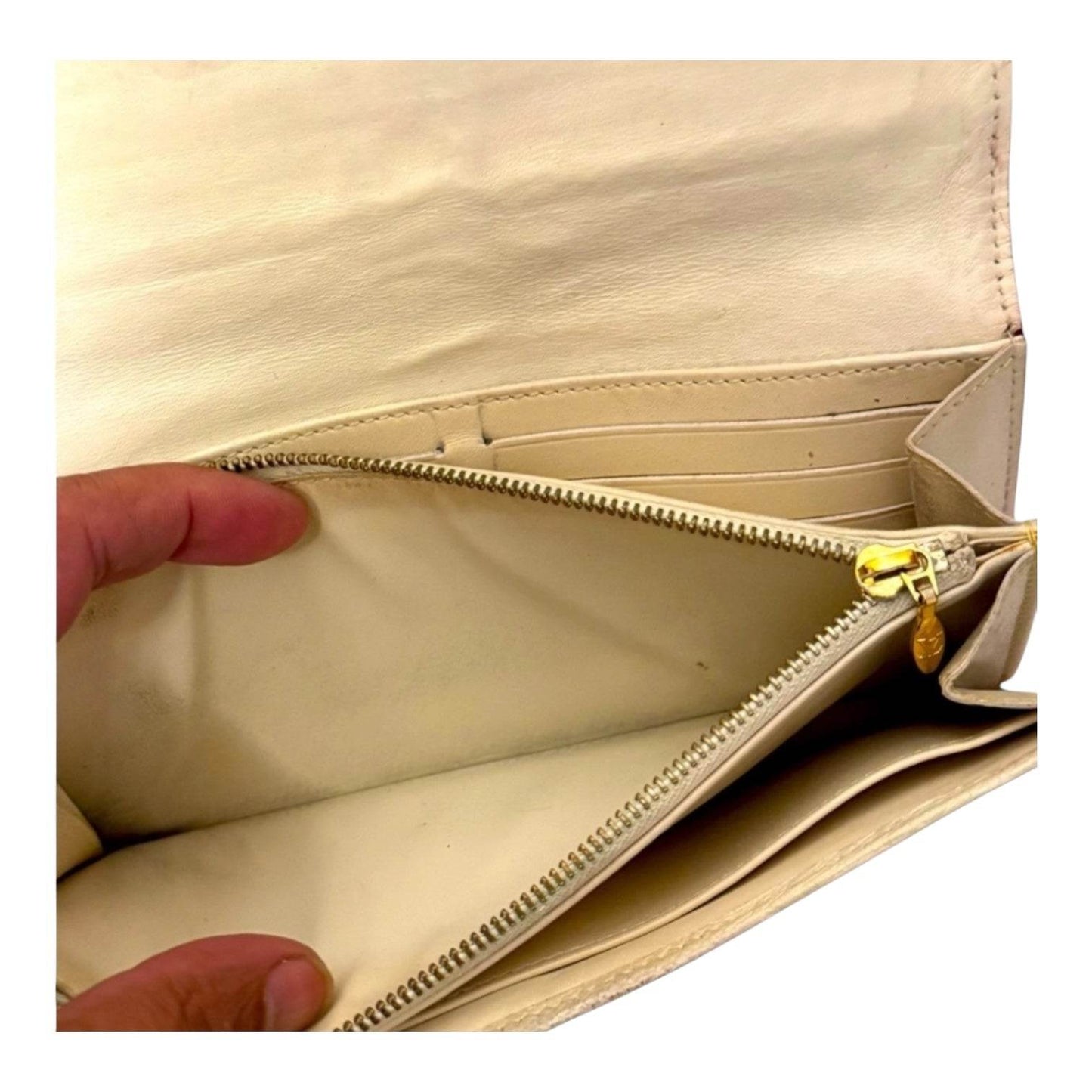 Louis Vuitton Favori Suhali Leather Wallet Portefeuille Le Fabuleux Cream 860548 New Condition - Luxbrandz