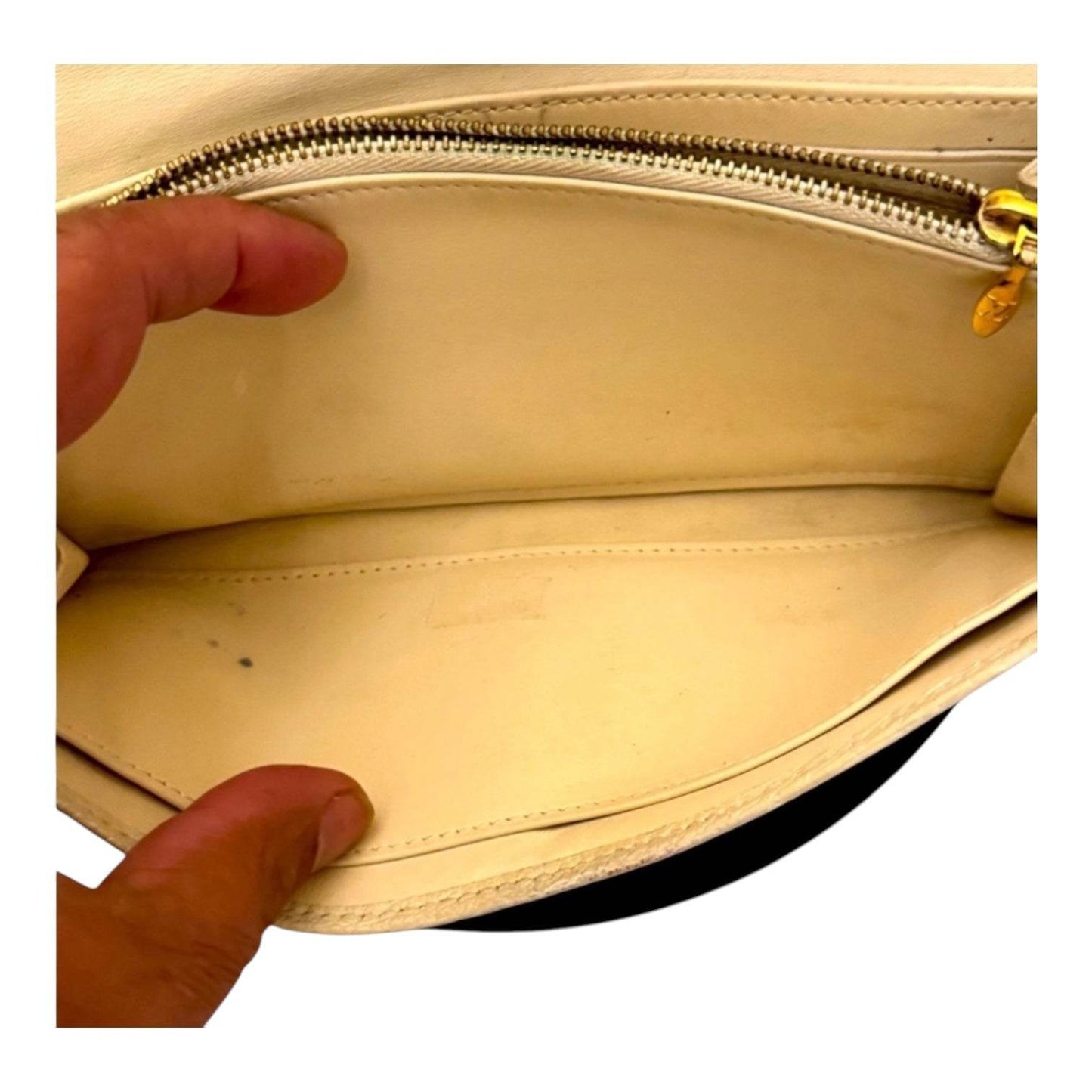 Louis Vuitton Favori Suhali Leather Wallet Portefeuille Le Fabuleux Cream 860548 New Condition - Luxbrandz