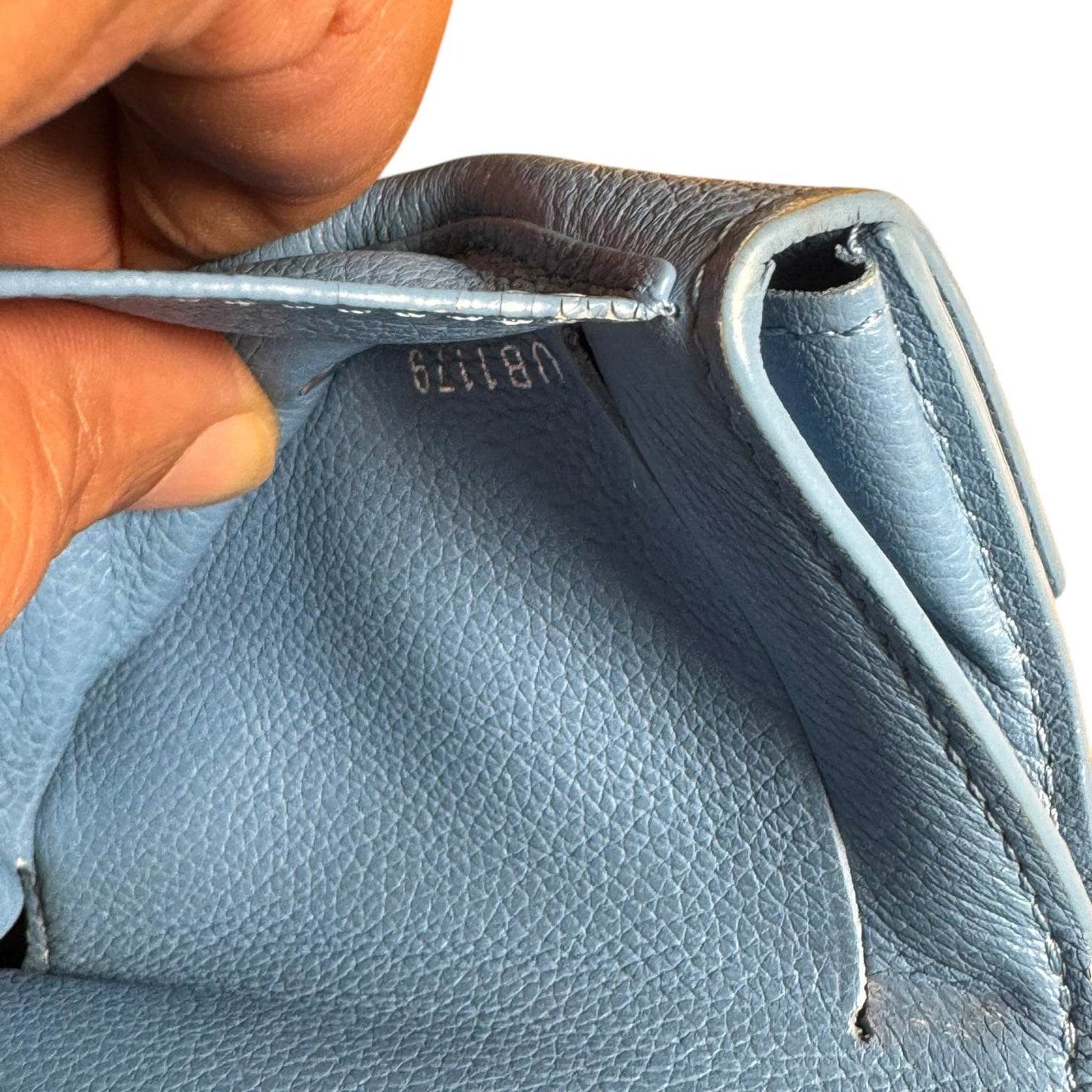 Louis Vuitton MiniLock Leather Wallet in new condition - Luxbrandz