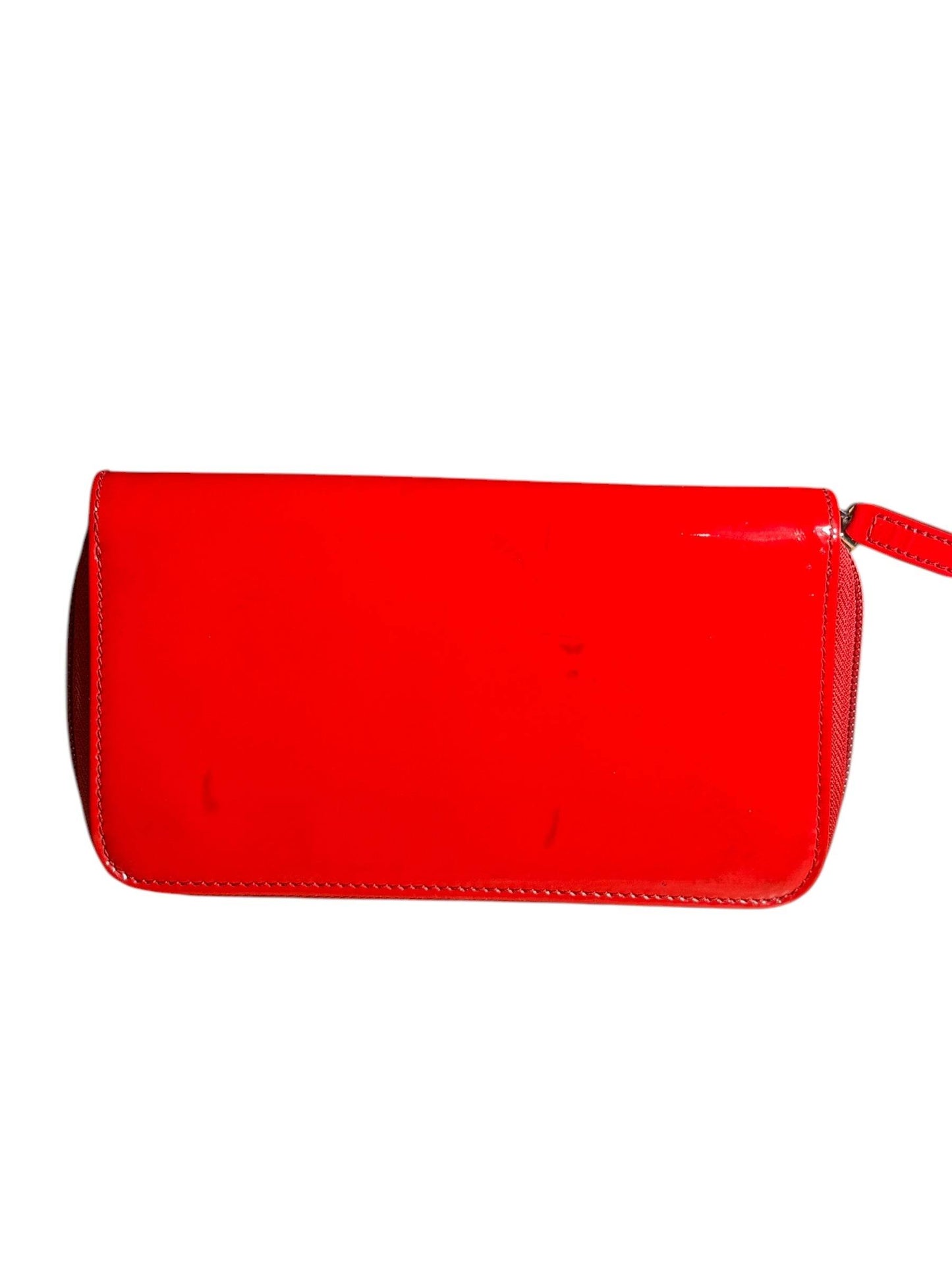 SALVATORE FERRAGAMO GINNY RED BOW PATENT LEATHER HANDBAG WITH SILVER CHAIN STRAP - Luxbrandz