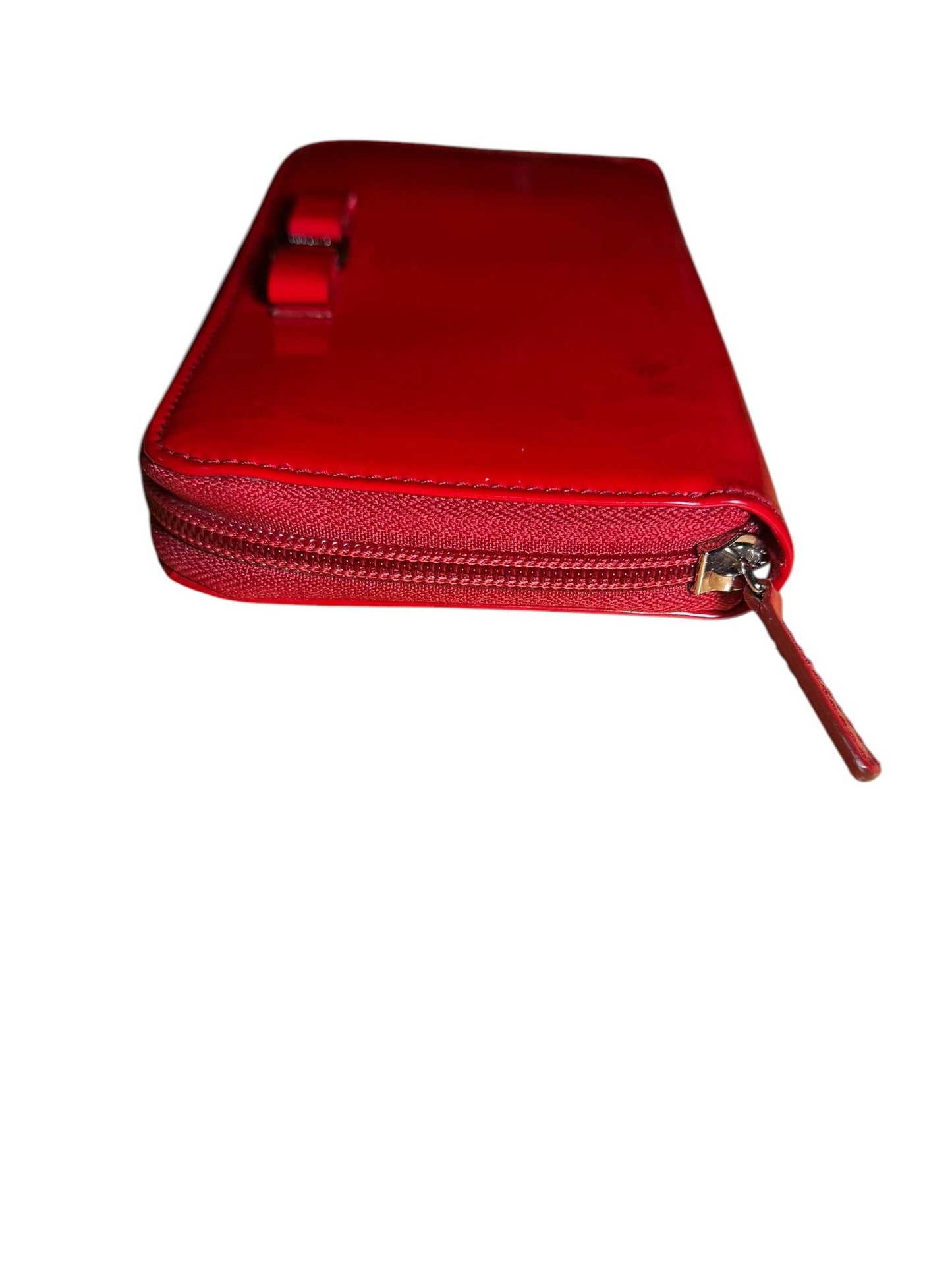 SALVATORE FERRAGAMO GINNY RED BOW PATENT LEATHER HANDBAG WITH SILVER CHAIN STRAP - Luxbrandz