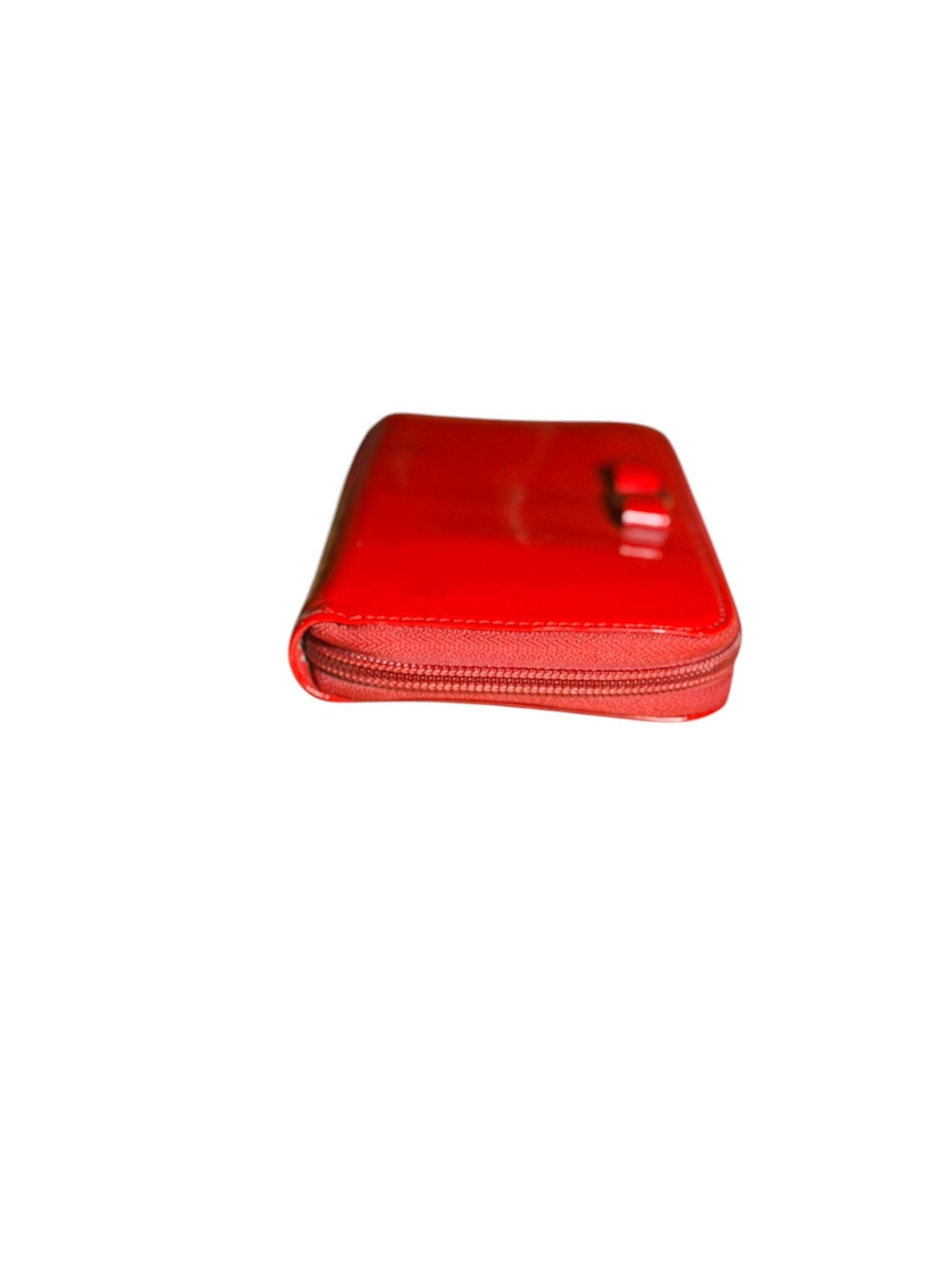SALVATORE FERRAGAMO GINNY RED BOW PATENT LEATHER HANDBAG WITH SILVER CHAIN STRAP - Luxbrandz