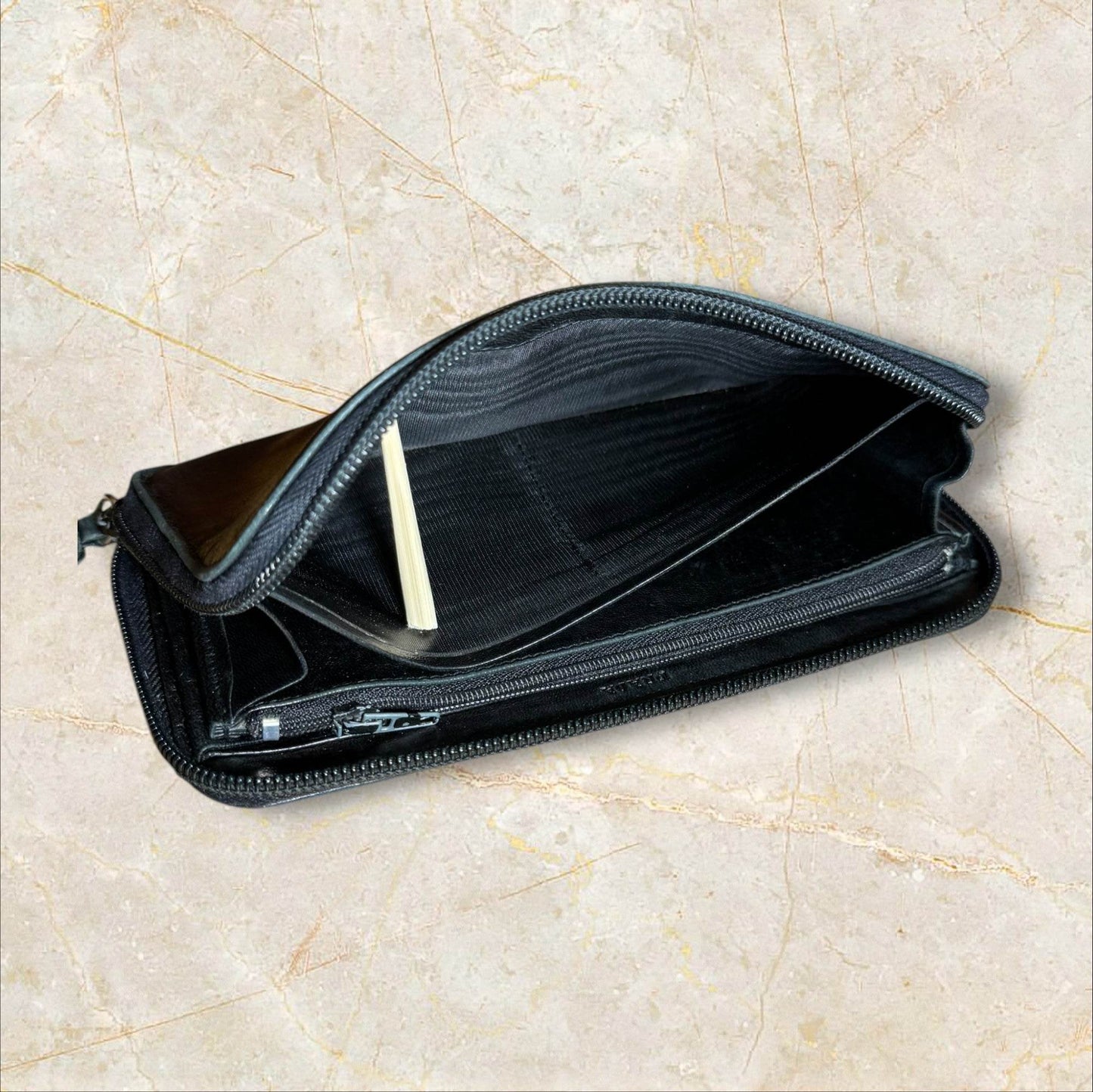 PRADA LAMBSKIN clutch bag zipper in excellent condition - Luxbrandz