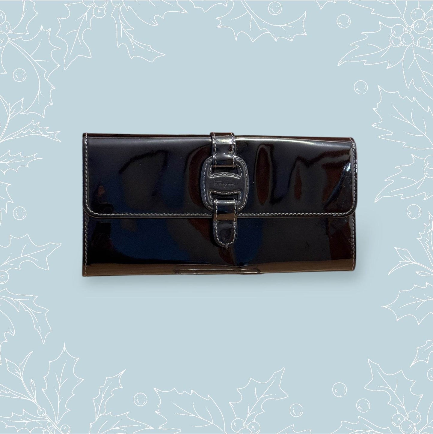 Ferragamo Vara Bow Continental Wall - Luxbrandz