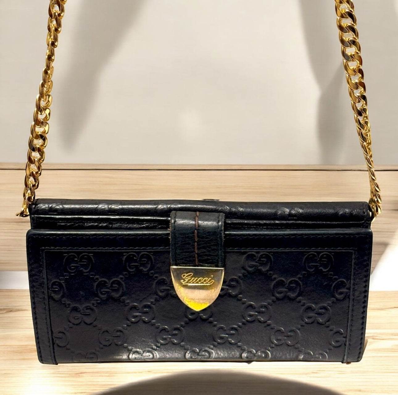 GUCCI LONG WALLER IN BLACK LEATHER IN MINT EUC AUTHENTIC - Luxbrandz