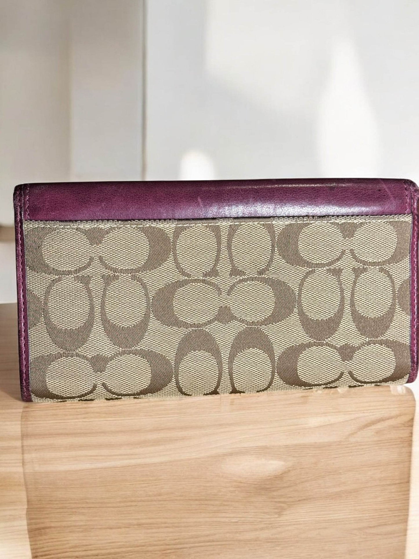 Coach Wallet with brass buckle in MINT condition. - Luxbrandz