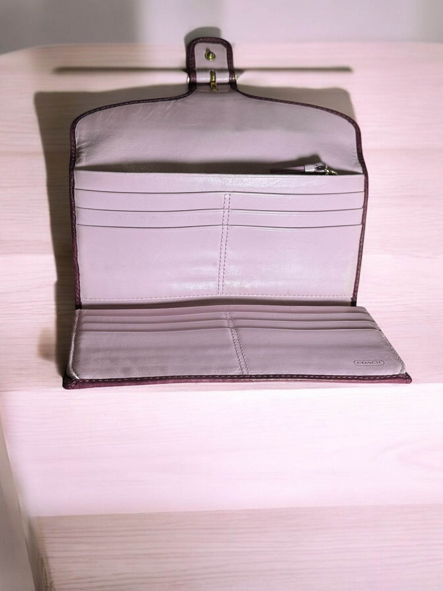 Coach Wallet with brass buckle in MINT condition. - Luxbrandz