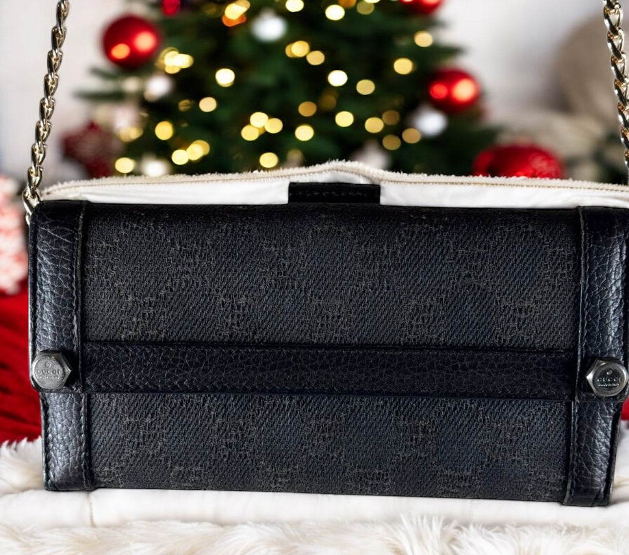 GUCCI GG Denim Continental Wallet in NWOT mint condition - Luxbrandz
