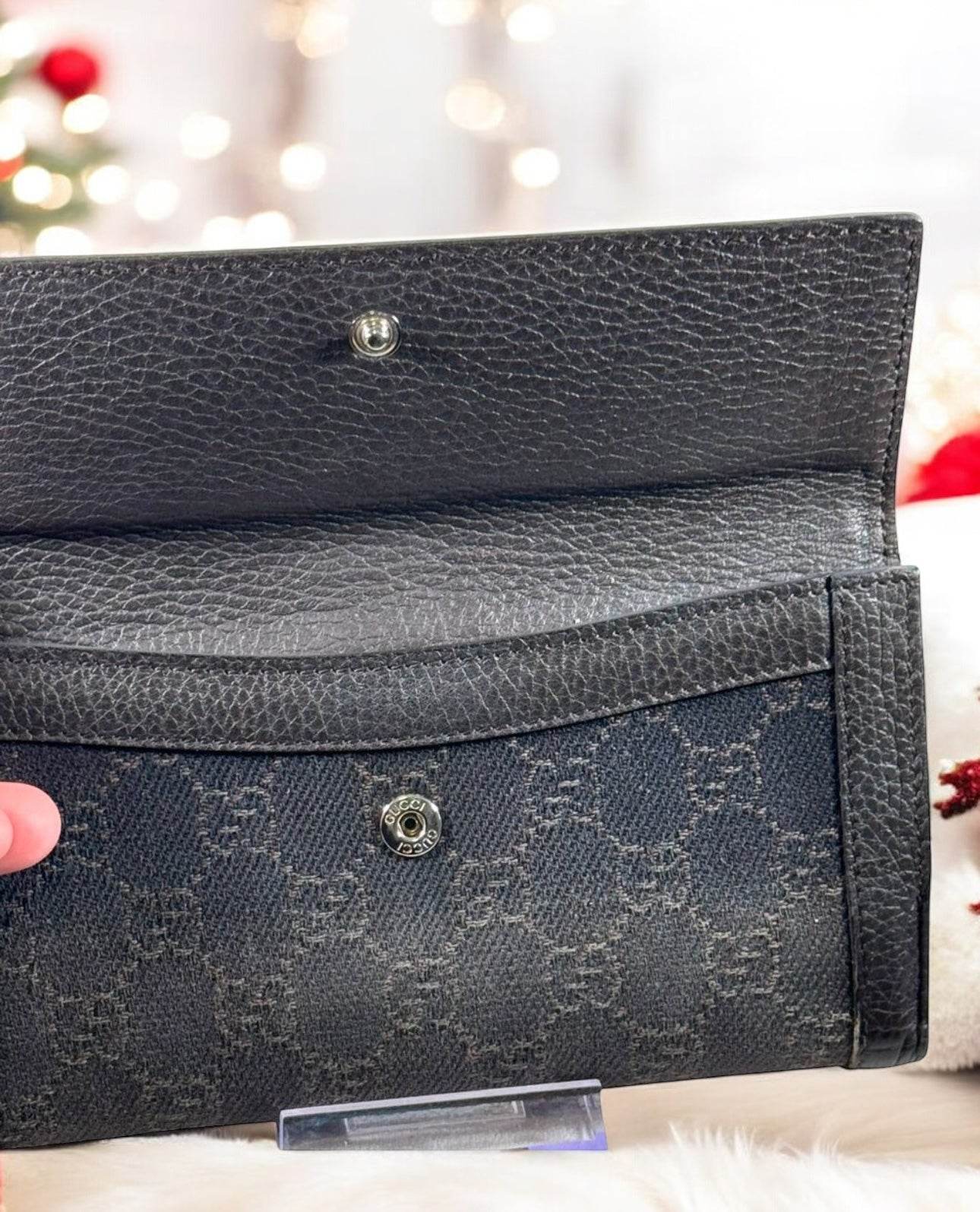 GUCCI GG Denim Continental Wallet in NWOT mint condition - Luxbrandz
