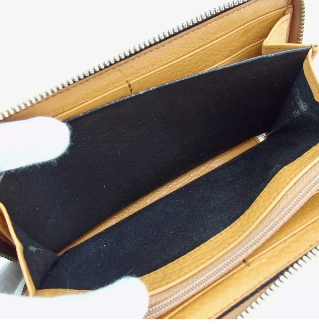 GUCCI 308004・478442 Soho Interlocking G Zip Around purse - Luxbrandz