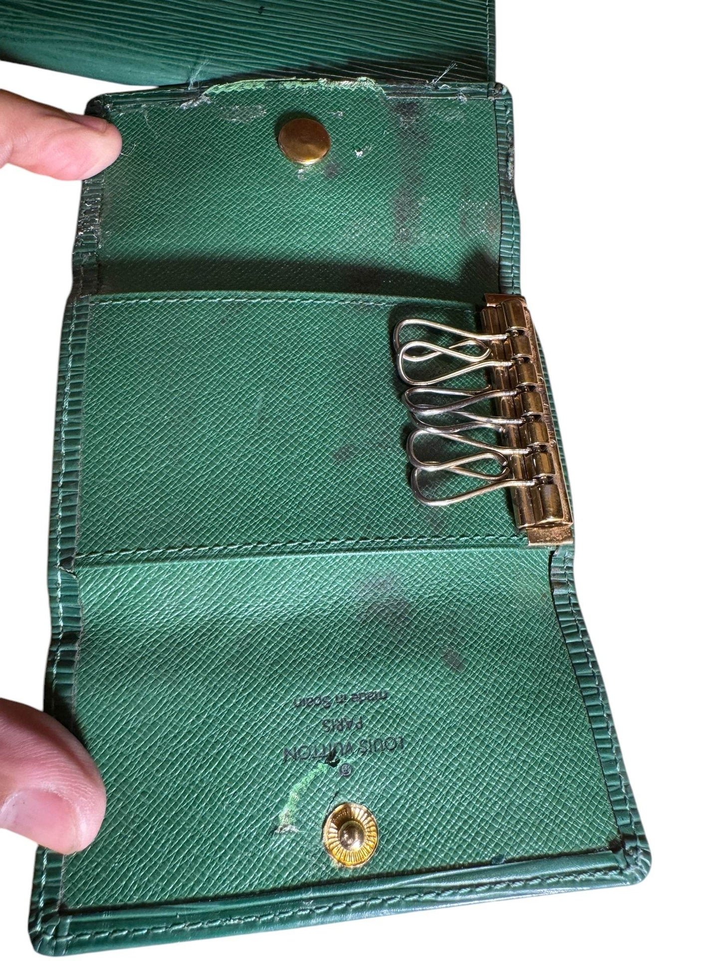 Louis Vuitton EPI leather wallet & key holder matching color - Luxbrandz