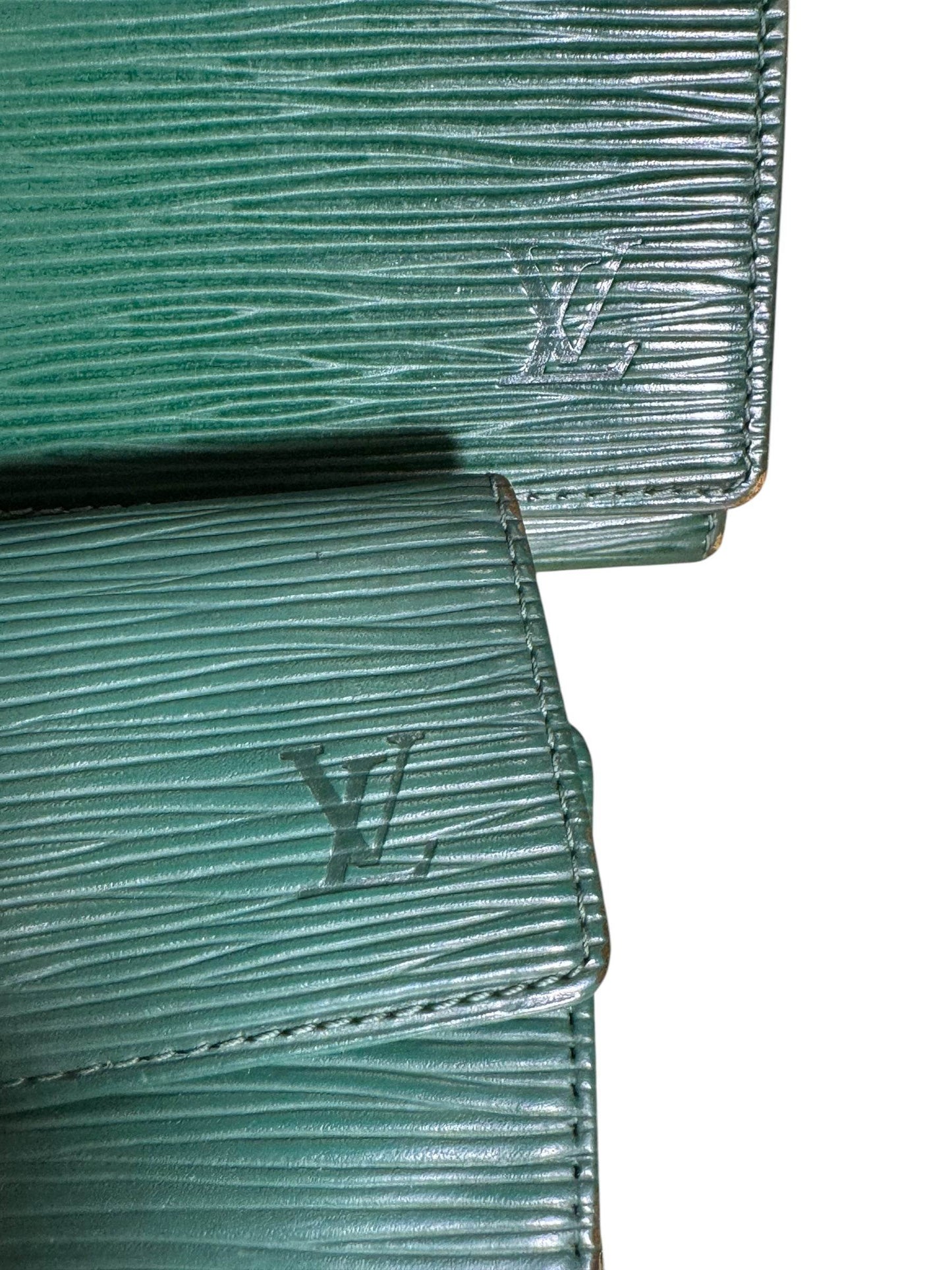 Louis Vuitton EPI leather wallet & key holder matching color - Luxbrandz