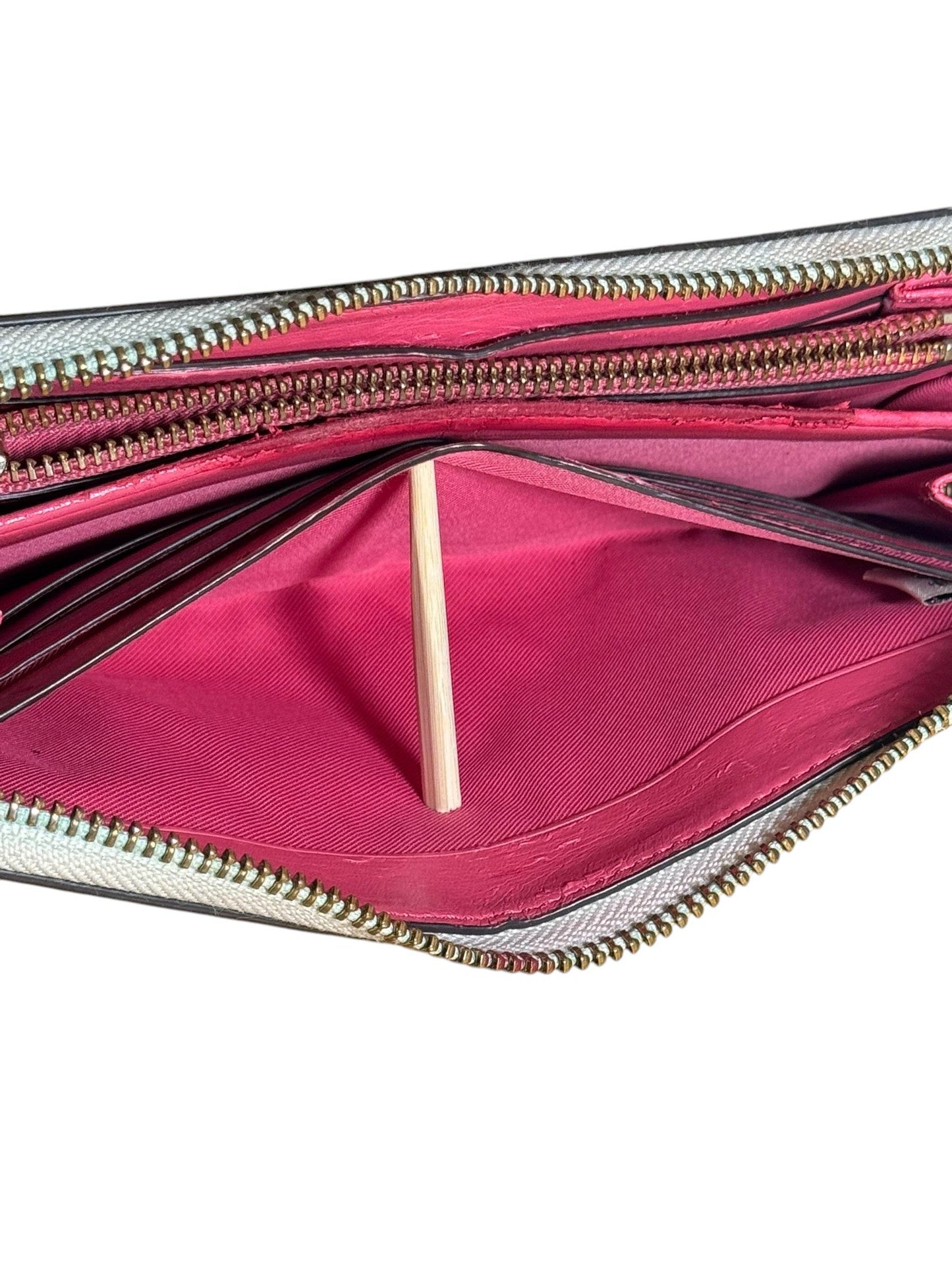 Coach Limiteded Edition continental zip around wallet With Pop Floral Print - Luxbrandz