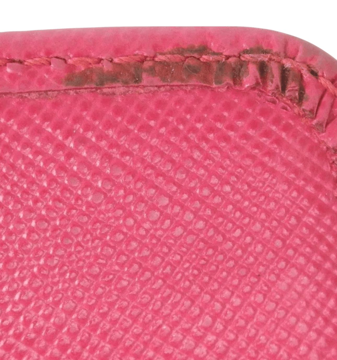 PRADA VITELLO MOVE PINK LEATHER LOGO PLAQUE SMALL TRIFOLD WALLET. - Luxbrandz