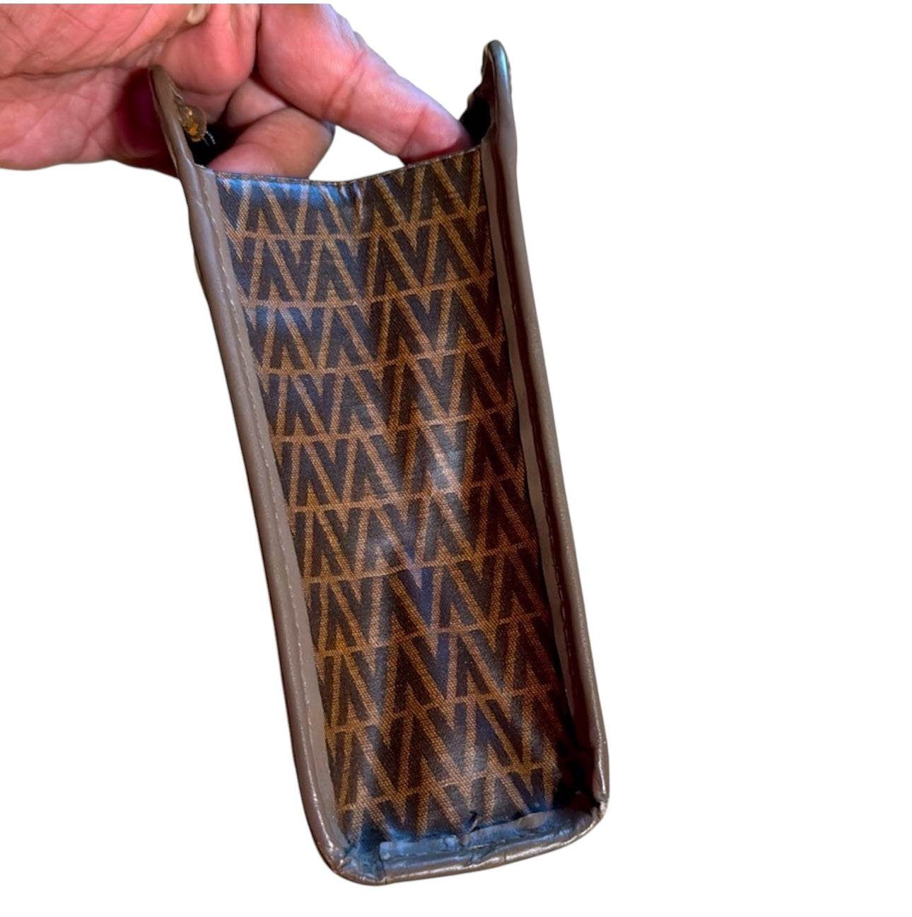 Mario Valentino Clutch bag / Pouch in excellent condition - Luxbrandz