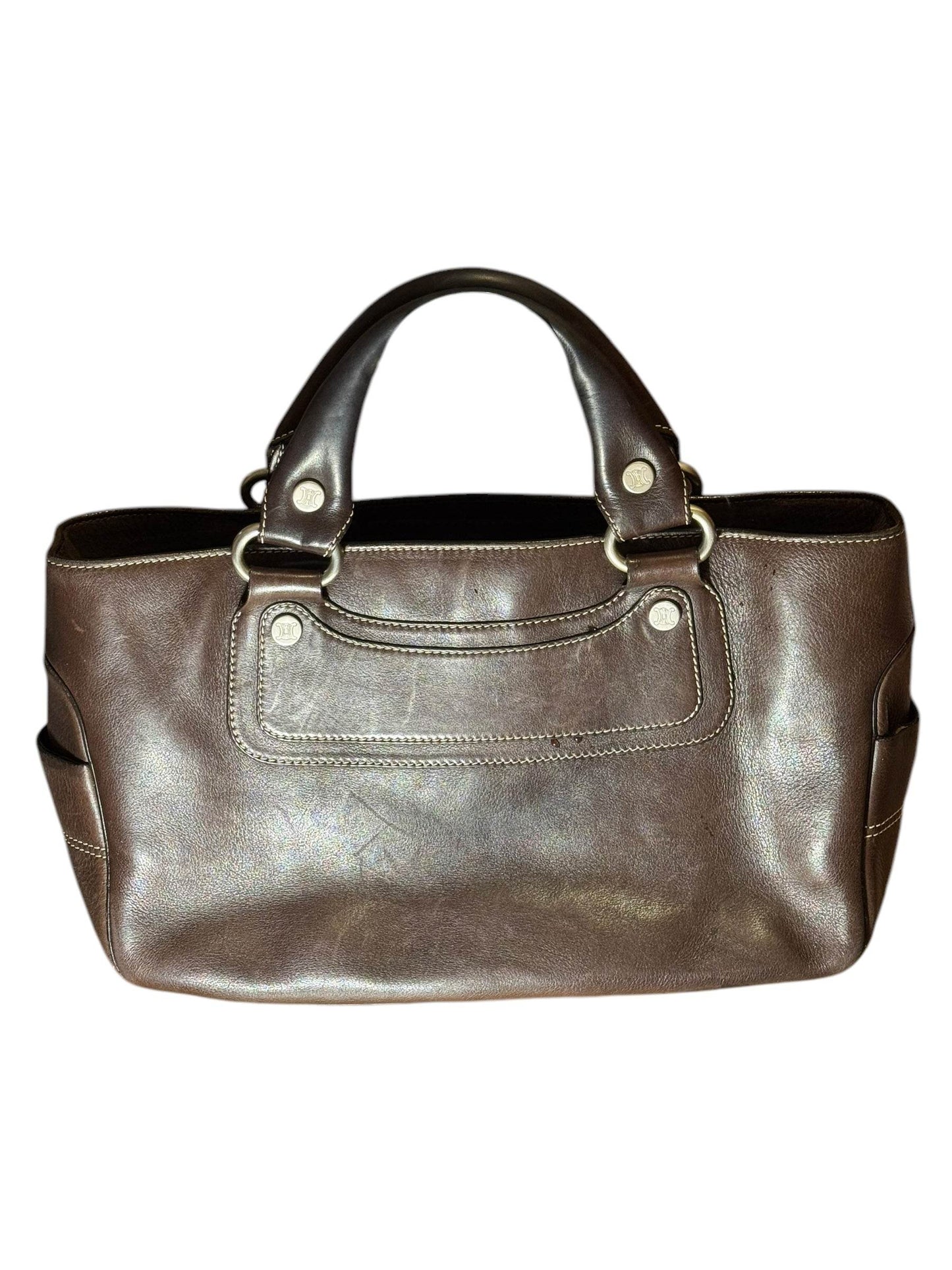 Celine Boogie Bag in soft brown leather in excellent used condition. - Luxbrandz