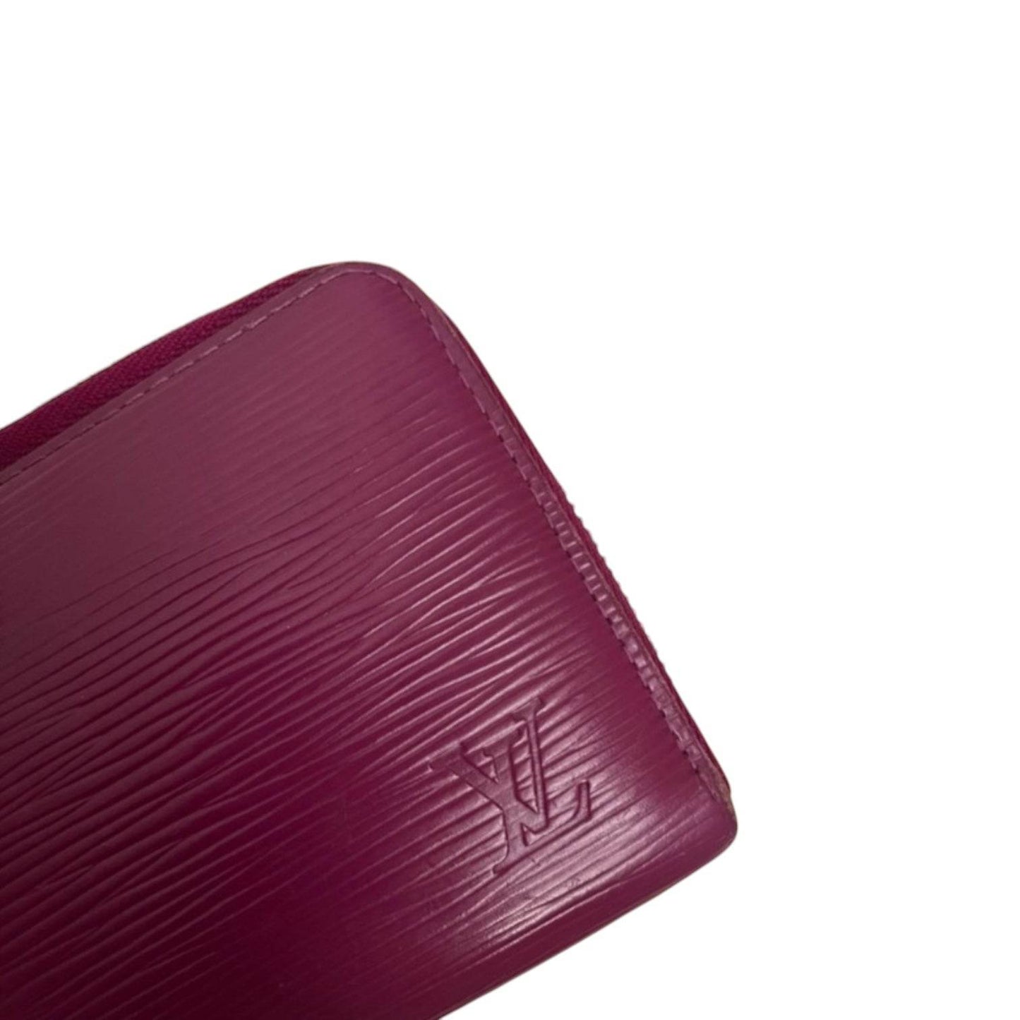 Louis Vuitton EPI Leather zippy Long Wallet in mint condition - Luxbrandz