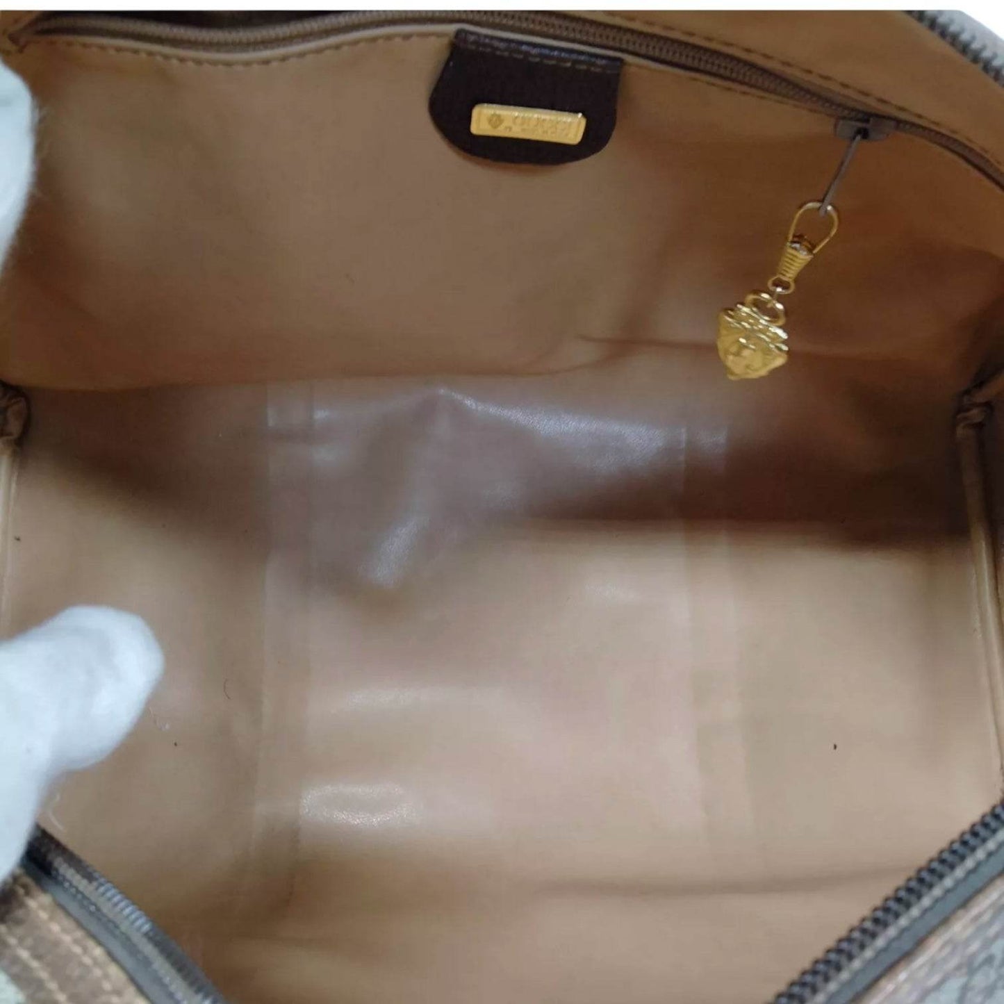 GUCCI GG Supreme Boston Bag in excellent condition MINT MINT - Luxbrandz