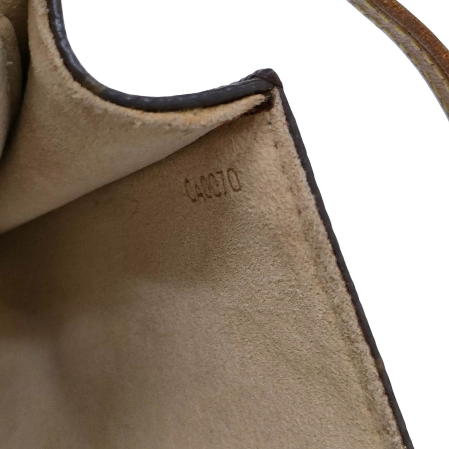 Louis Vuitton Monogram Twin Pouchette in mint condition genuine leather crossbody bag - Luxbrandz