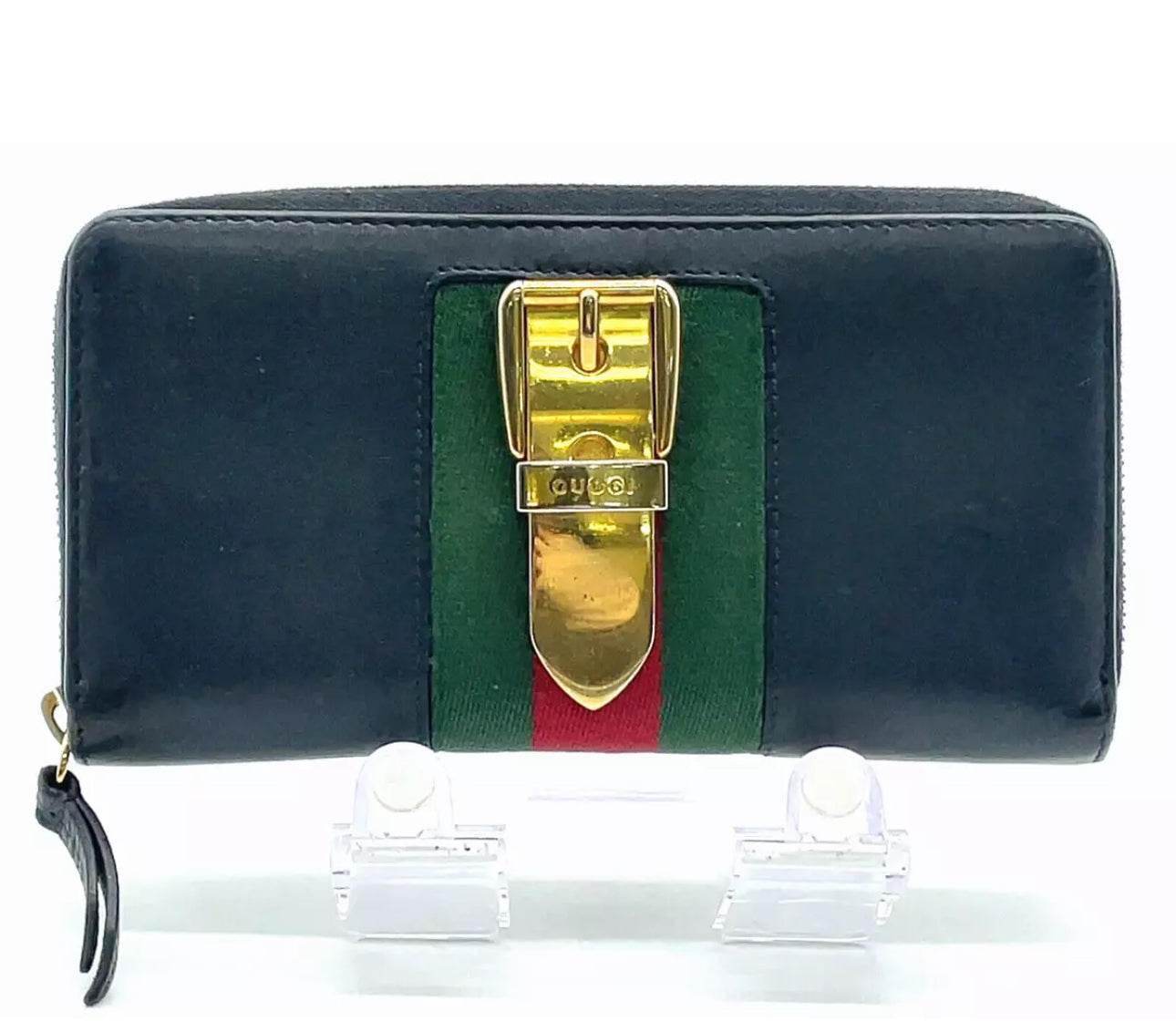 Gucci Slyvie Black Leather Wallet in Excellent Condition - Luxbrandz