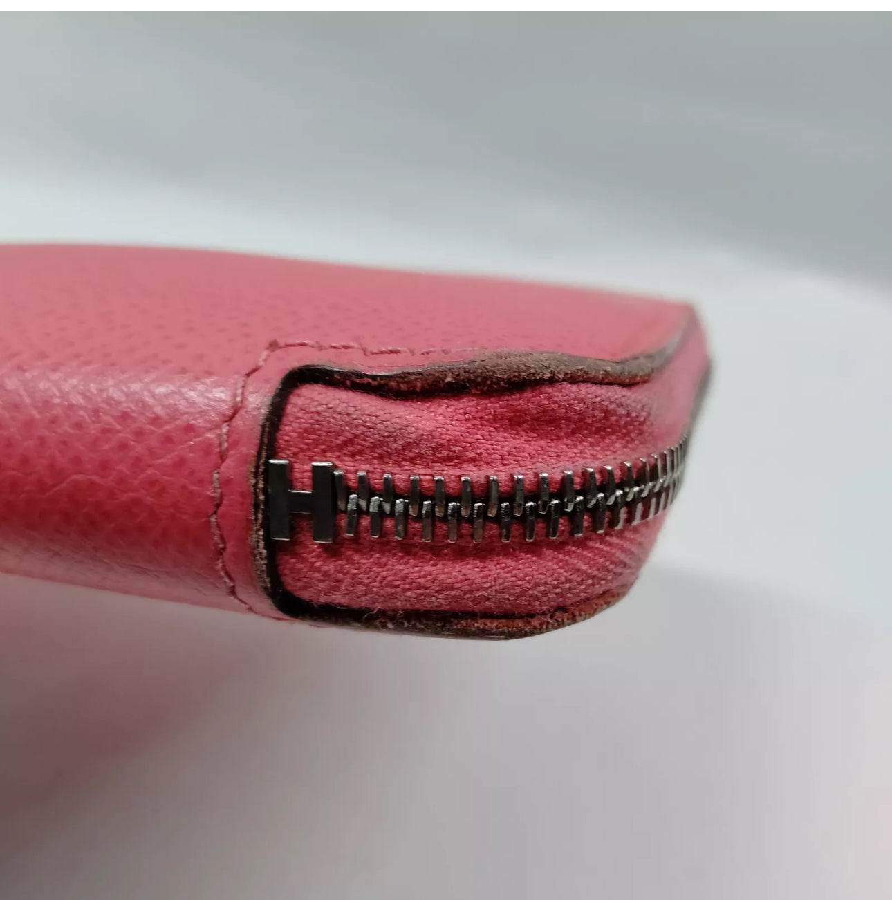 Hermes Long Wallet Pink Leather in excellent condition. - Luxbrandz