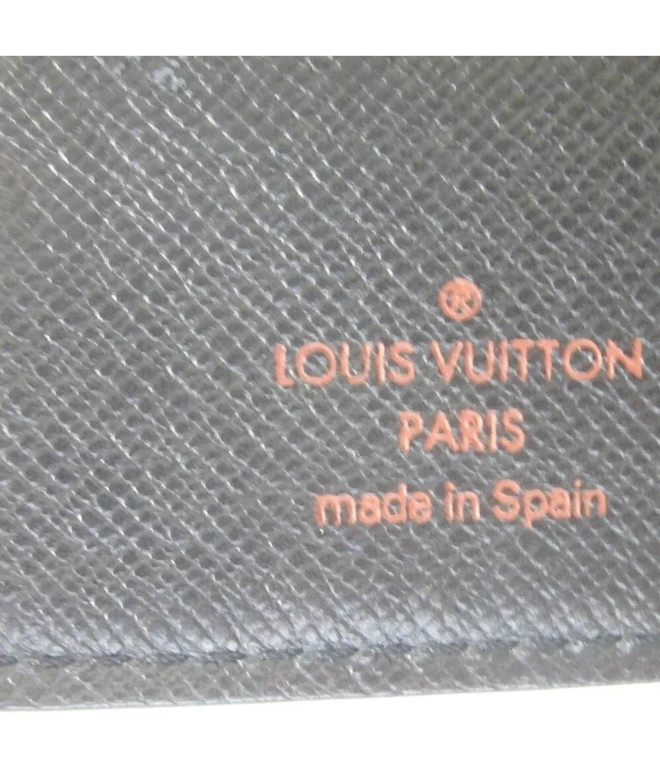 Louis Vuitton Red Black EPI Leather Agenda in mint new condition. - Luxbrandz