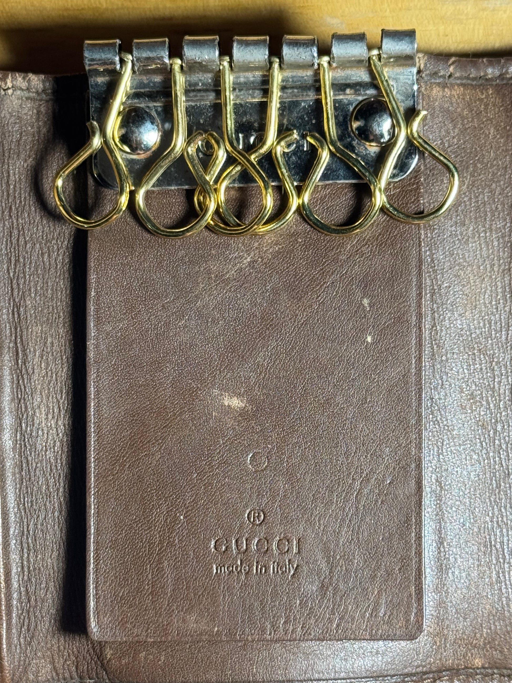 Gucci Supreme Monogram Key Wallet in Excellent Condition - Luxbrandz