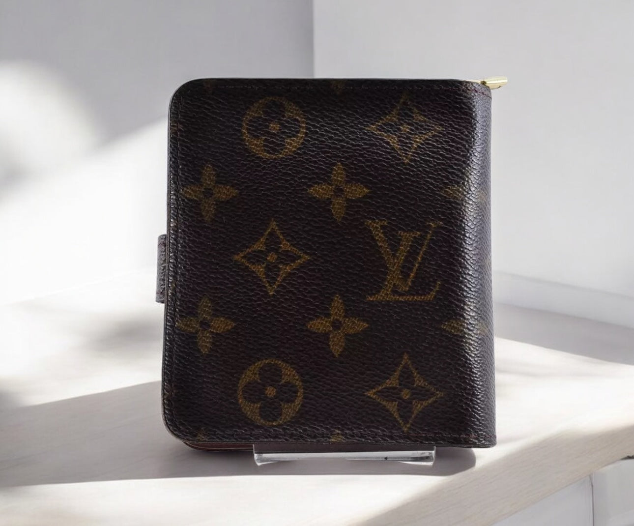 Louis Vuitton LV Monogram Bi-Fold Wallet Leather PVC Brown Used Auth