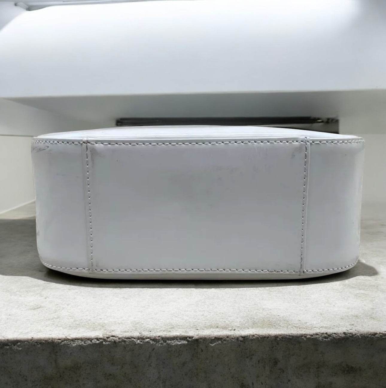 Gucci Leather Handbag Auth White Medium Women Italy - Luxbrandz